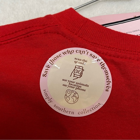 SIMPLY SOUTHERN Conserve & Protect Elephant Christmas Long Sleeve Red Tshirt Med - Picture 7 of 10